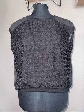 Women’s HYPR Black Sheer Houndstooth Vest